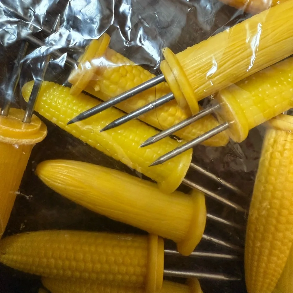 Vintage CORN ON THE COB PLASTIC/METAL HOLDERS‎ Skewers Set Of 20 Yellow Kitchen